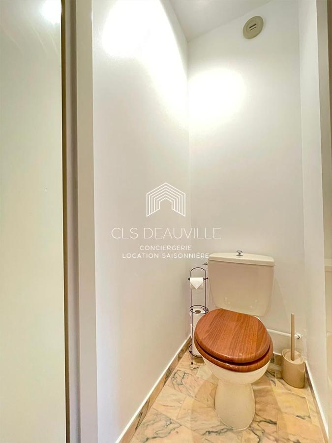 Studio 1 Gainsbourg C.L.S Довіль Екстер'єр фото